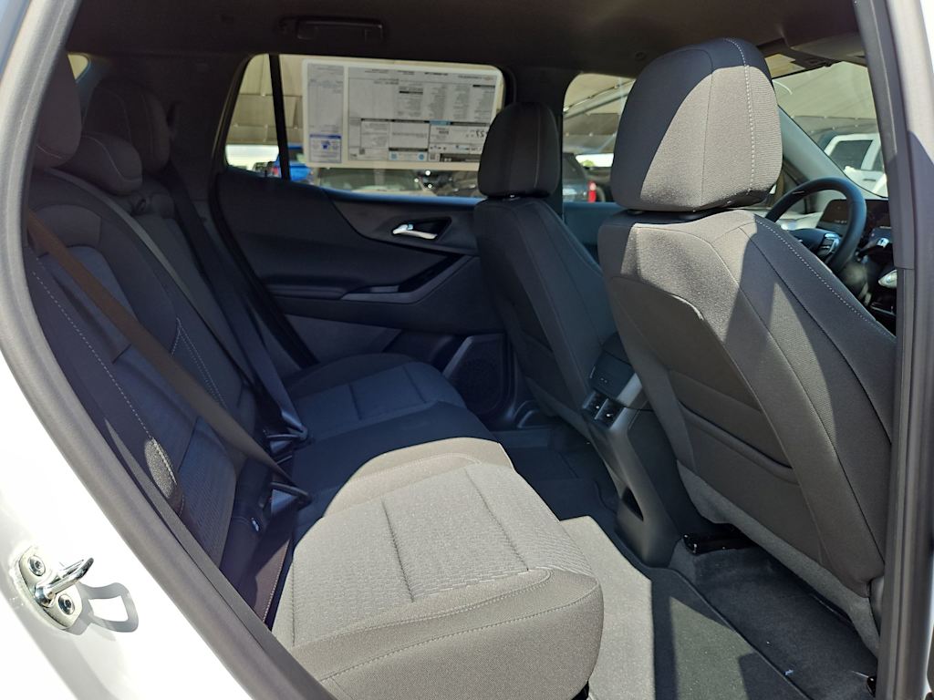 Thumbnail: 2027 Chevrolet Equinox - 23