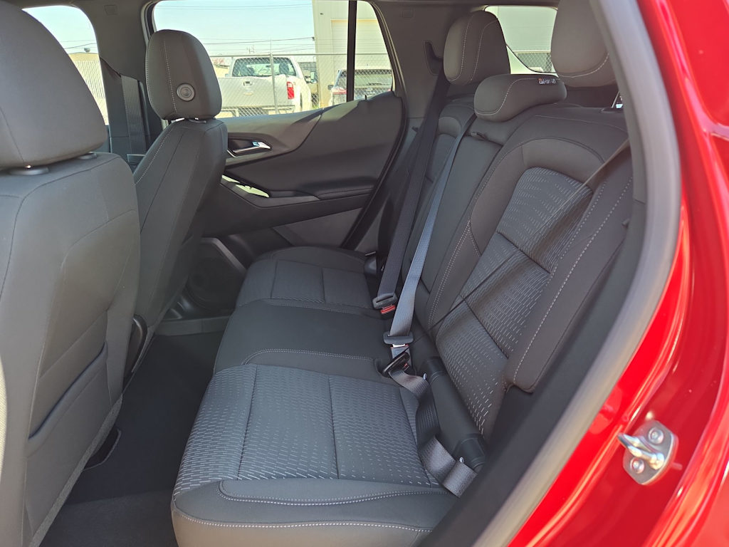 Thumbnail: 2026 Chevrolet Equinox - 25