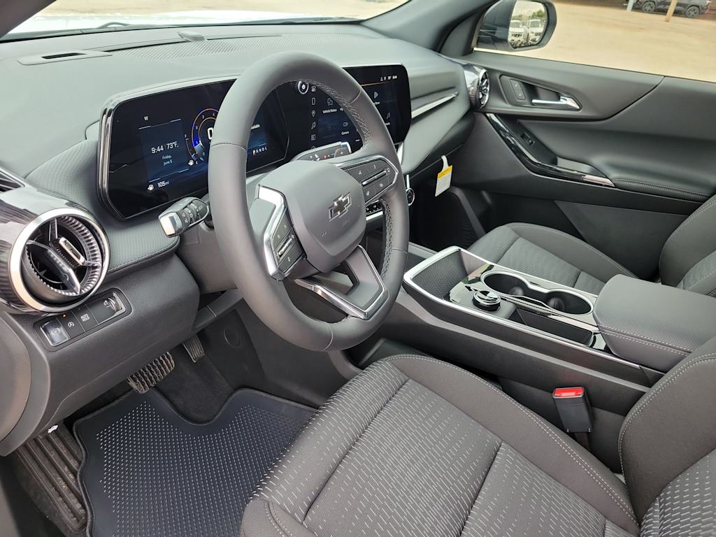 Thumbnail: 2026 Chevrolet Equinox - 2