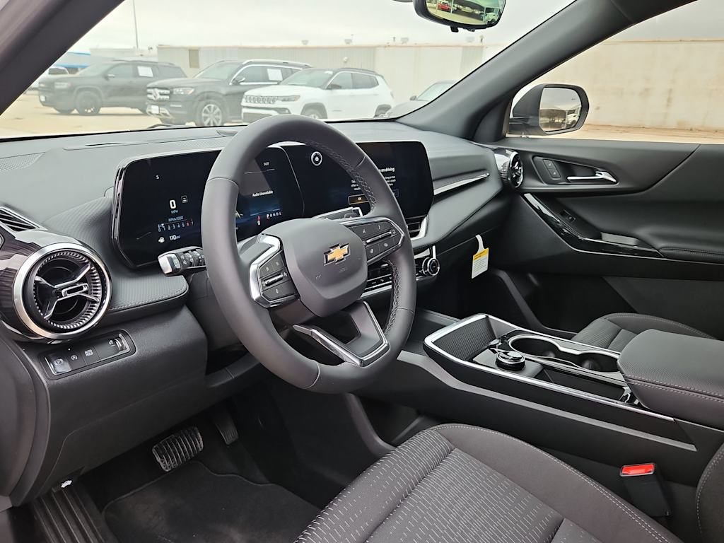 Thumbnail: 2026 Chevrolet Equinox - 2