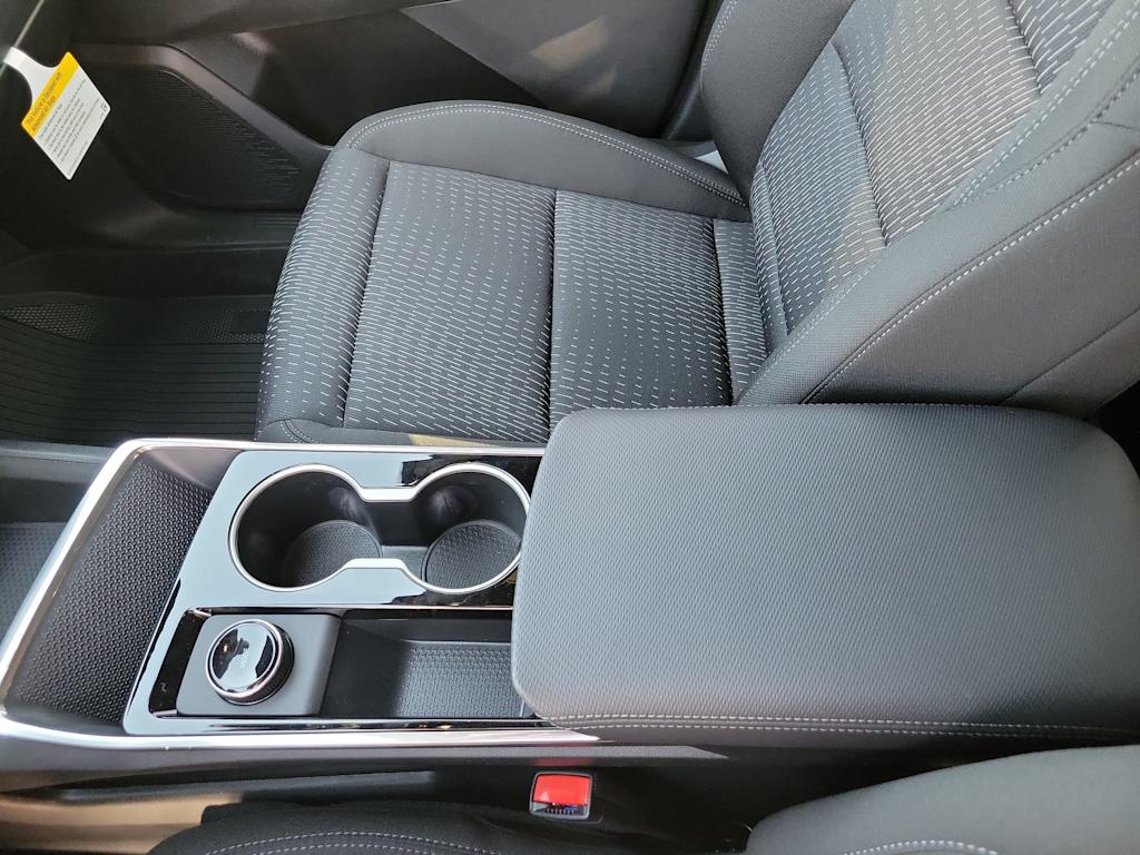 Thumbnail: 2026 Chevrolet Equinox - 16