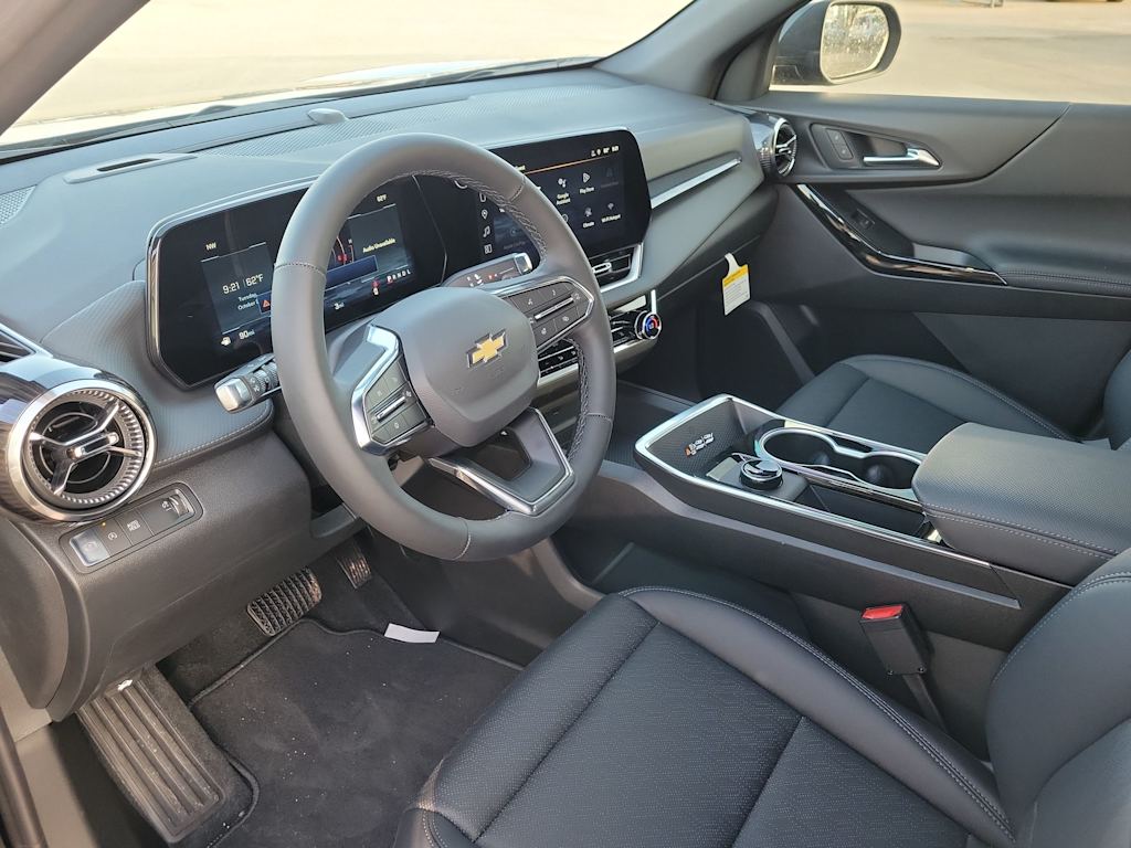 Thumbnail: 2026 Chevrolet Equinox - 2