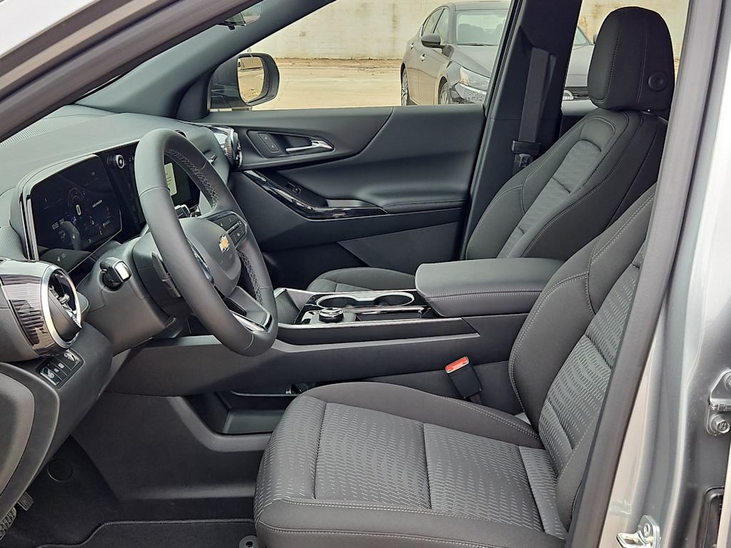 Thumbnail: 2026 Chevrolet Equinox - 11