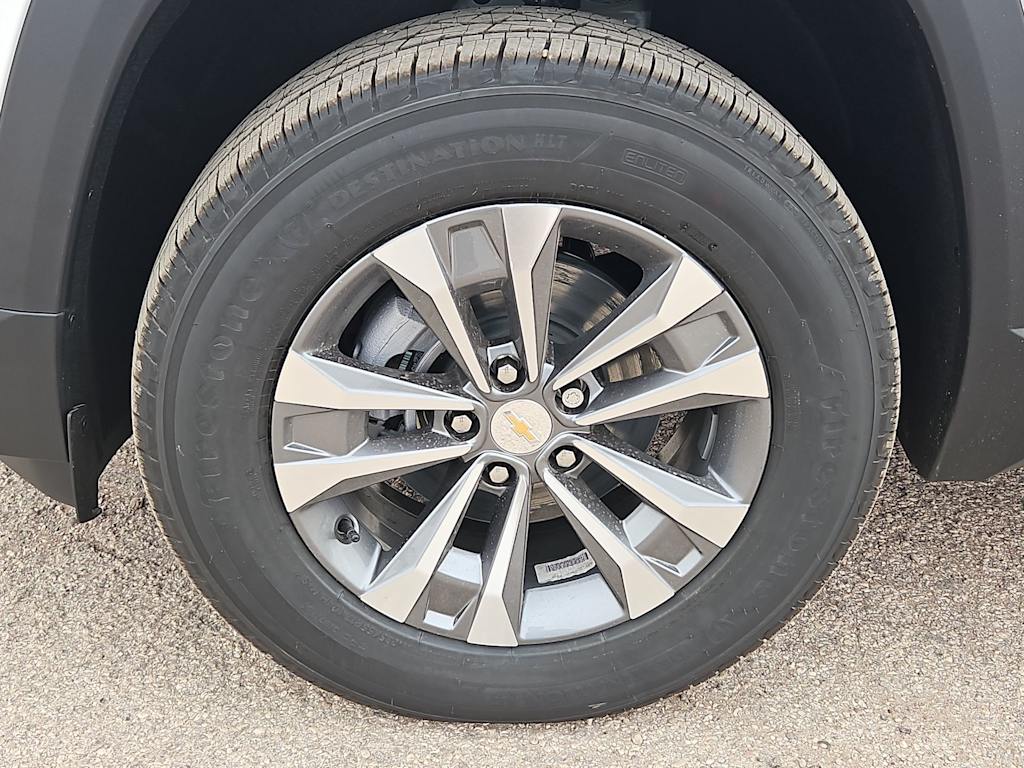 Thumbnail: 2026 Chevrolet Equinox - 8