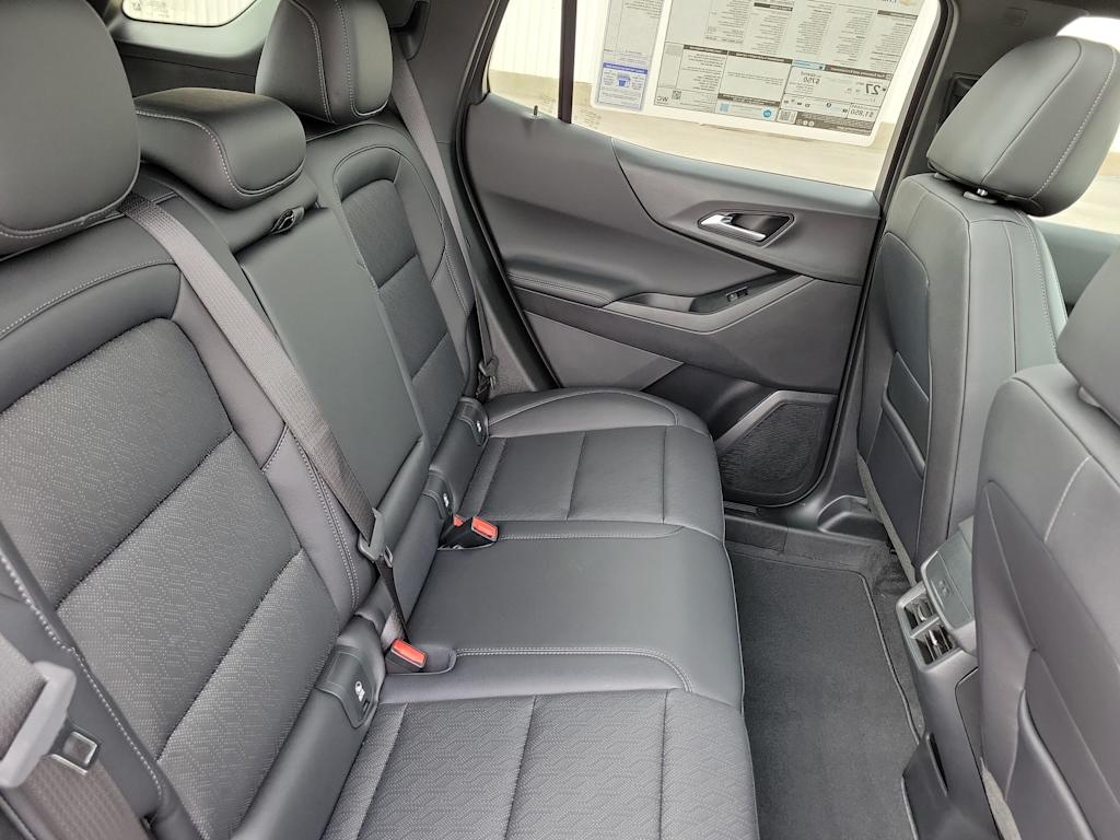 Thumbnail: 2026 Chevrolet Equinox - 26