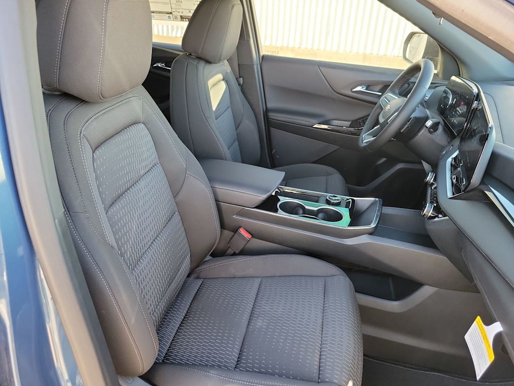 Thumbnail: 2026 Chevrolet Equinox - 11