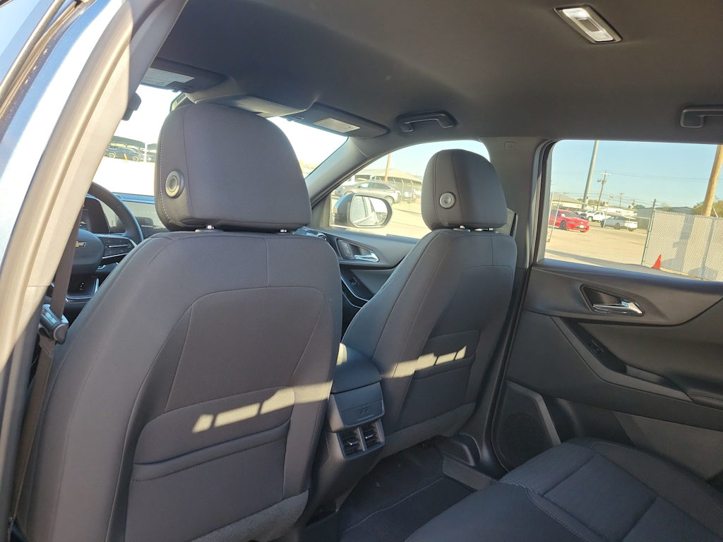 Thumbnail: 2026 Chevrolet Equinox - 12