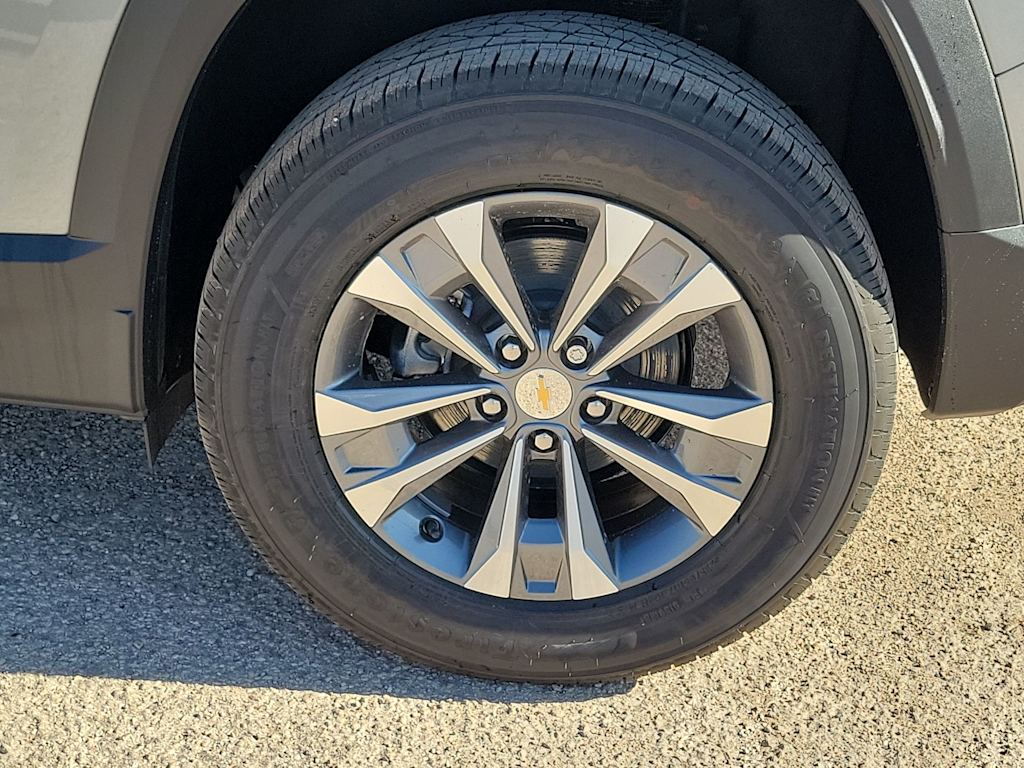 Thumbnail: 2026 Chevrolet Equinox - 7