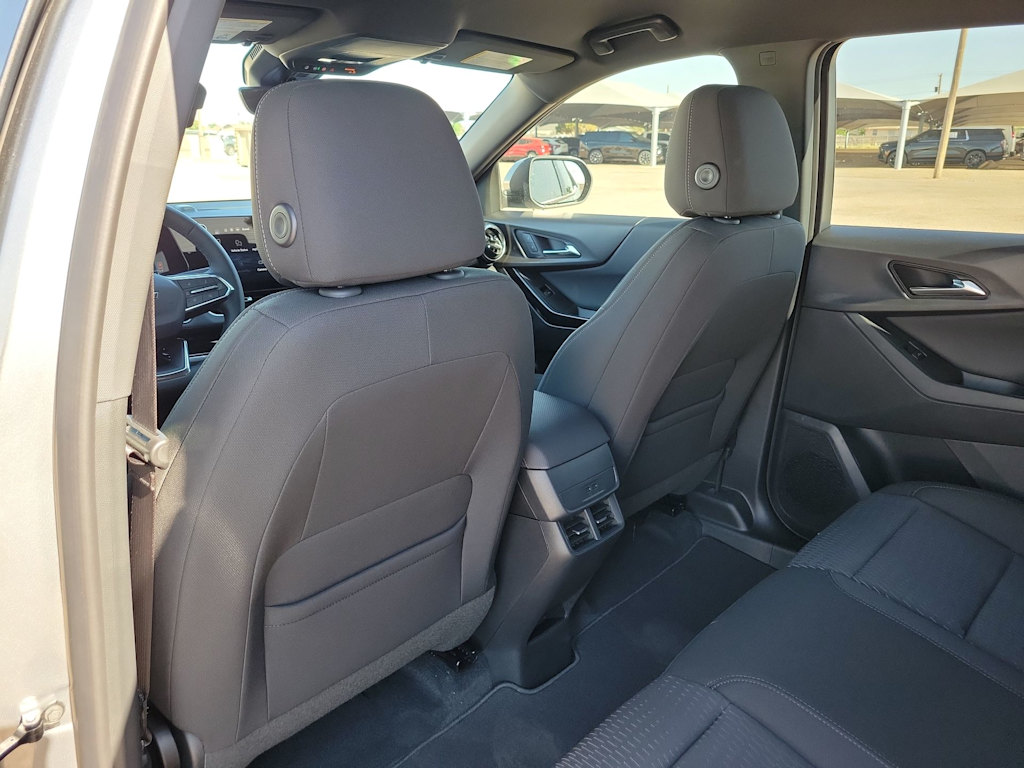 Thumbnail: 2026 Chevrolet Equinox - 12