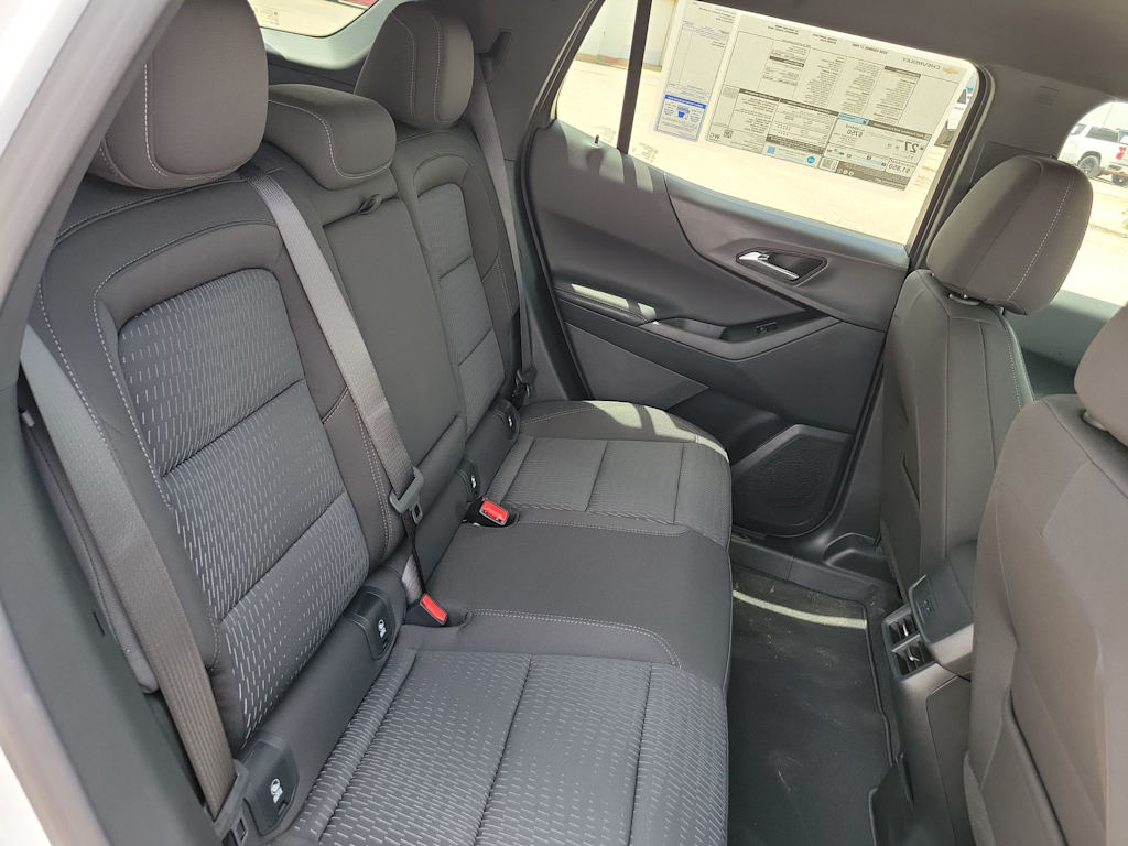 Thumbnail: 2026 Chevrolet Equinox - 22