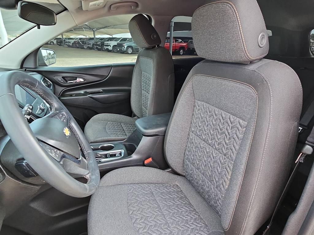 Thumbnail: 2024 Chevrolet Equinox - 10