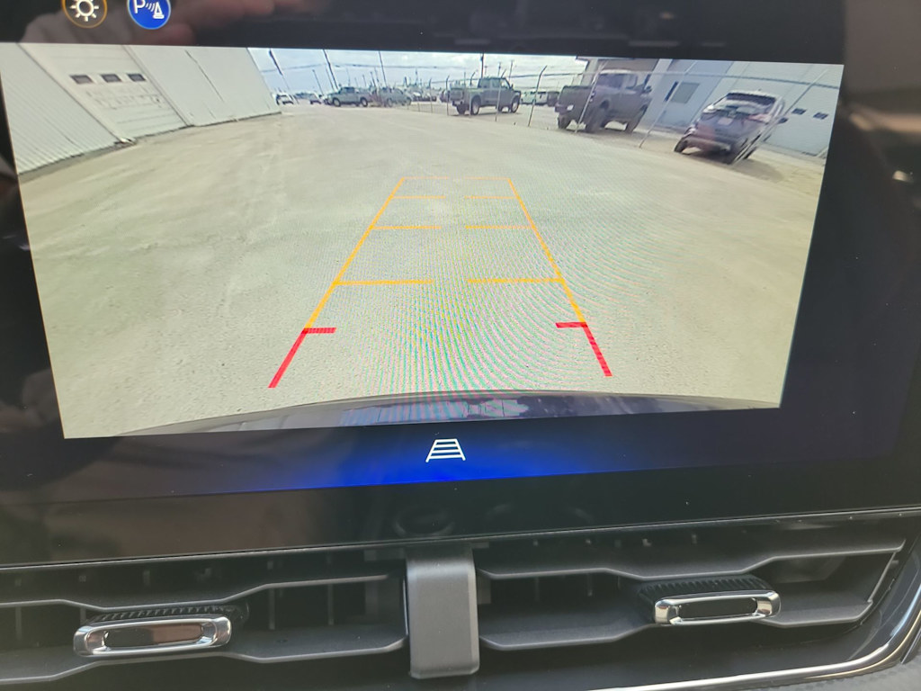 Thumbnail: 2026 Chevrolet Equinox - 15