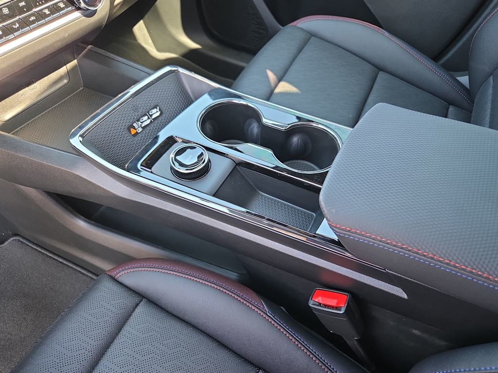 Thumbnail: 2026 Chevrolet Equinox - 15