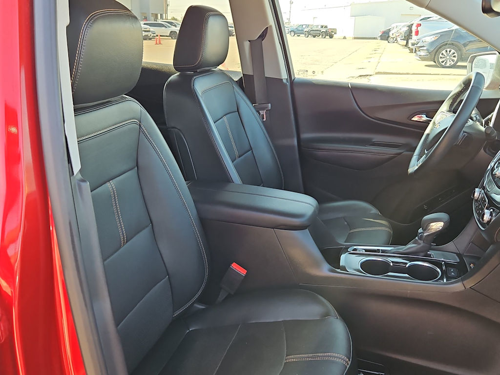 Thumbnail: 2023 Chevrolet Equinox - 25