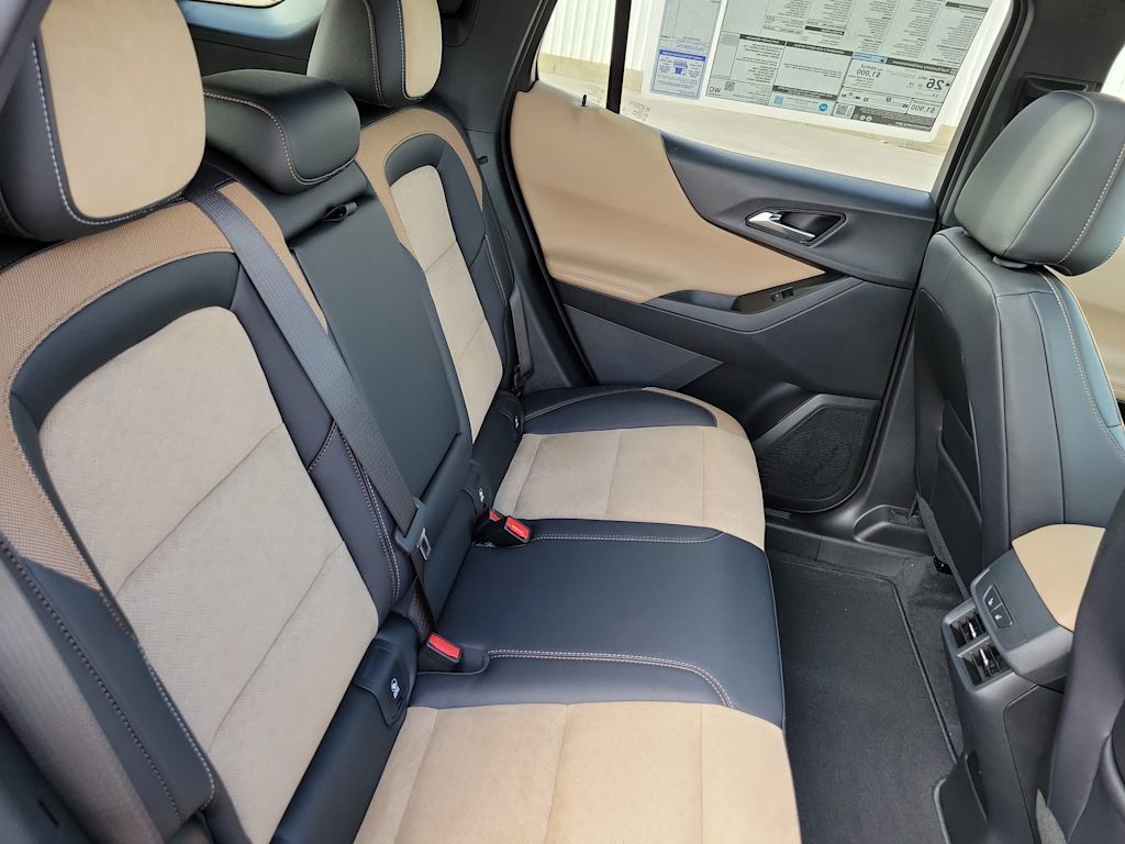 Thumbnail: 2026 Chevrolet Equinox - 26