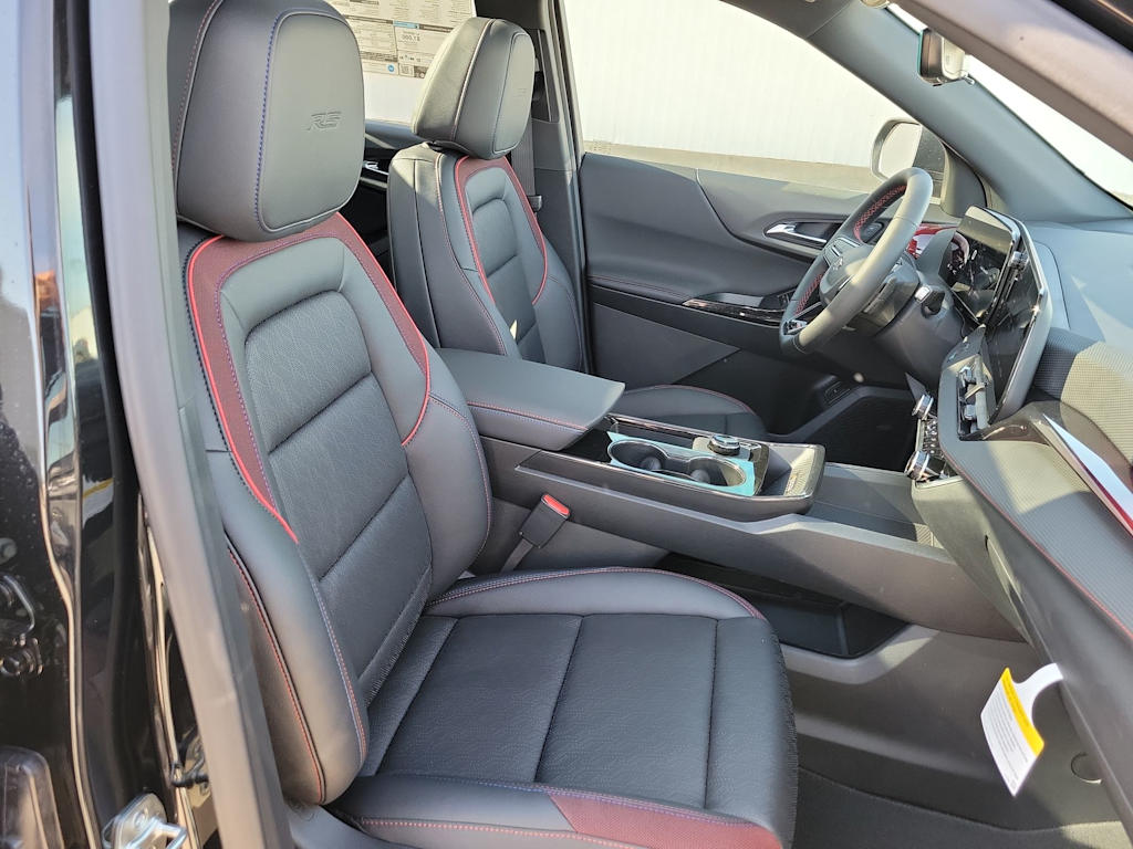 Thumbnail: 2026 Chevrolet Equinox - 12