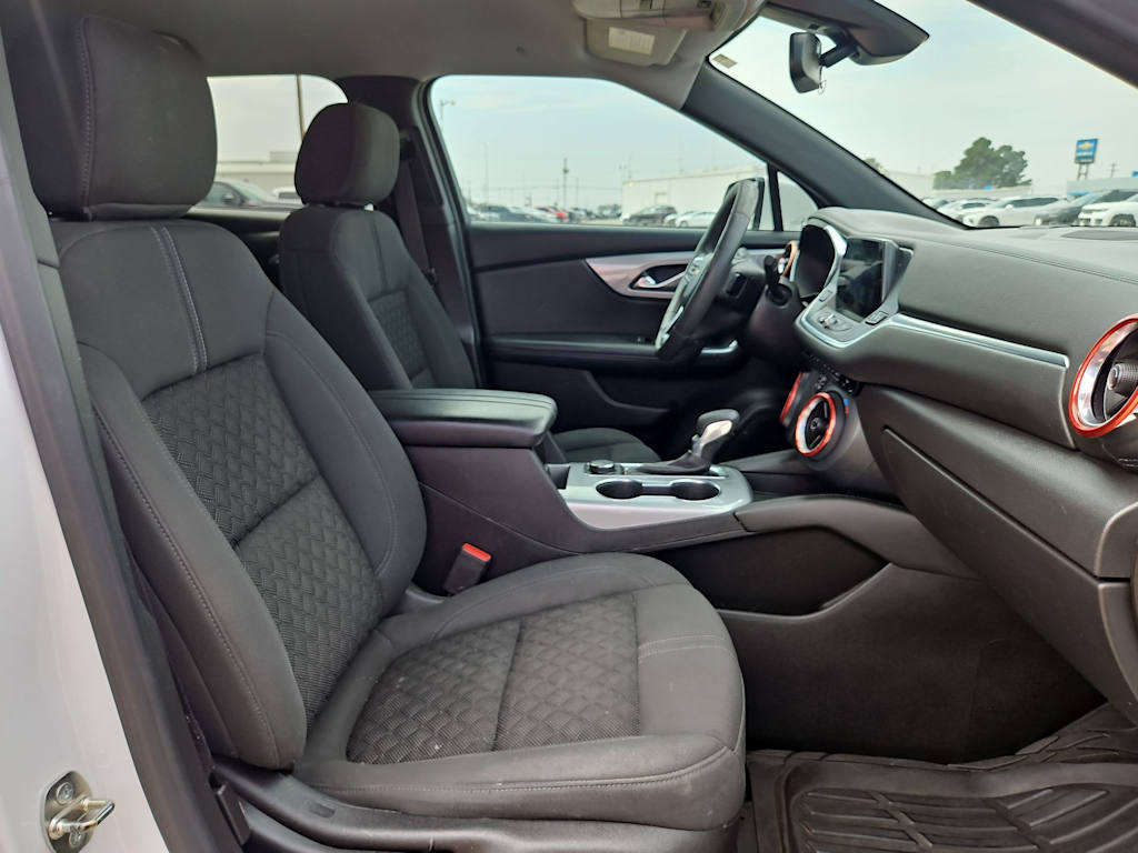 Thumbnail: 2022 Chevrolet Blazer - 12