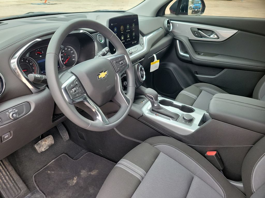 Thumbnail: 2026 Chevrolet Blazer - 2