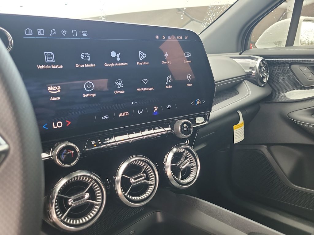 Thumbnail: 2025 Chevrolet Blazer EV - 29