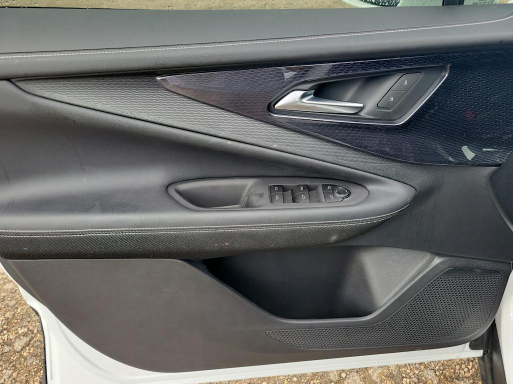 Thumbnail: 2025 Chevrolet Blazer EV - 25