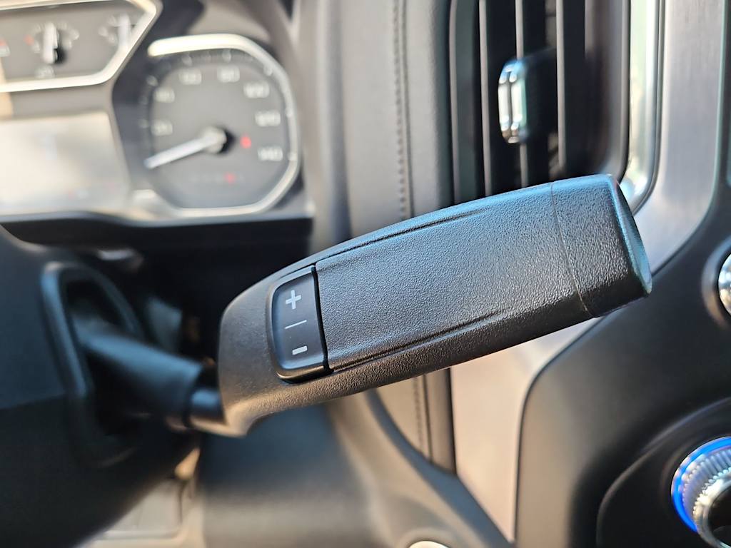 Thumbnail: 2020 GMC Sierra 1500 - 23