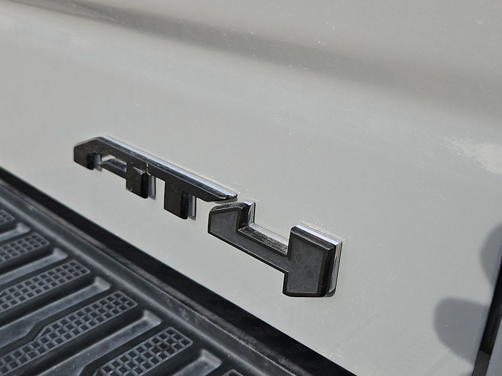 Thumbnail: 2024 GMC Sierra 1500 - 7