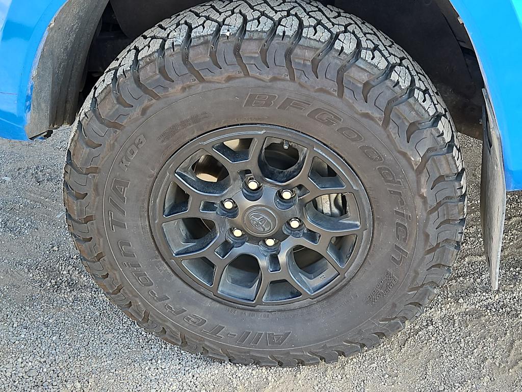 Thumbnail: 2021 Toyota Tacoma - 8