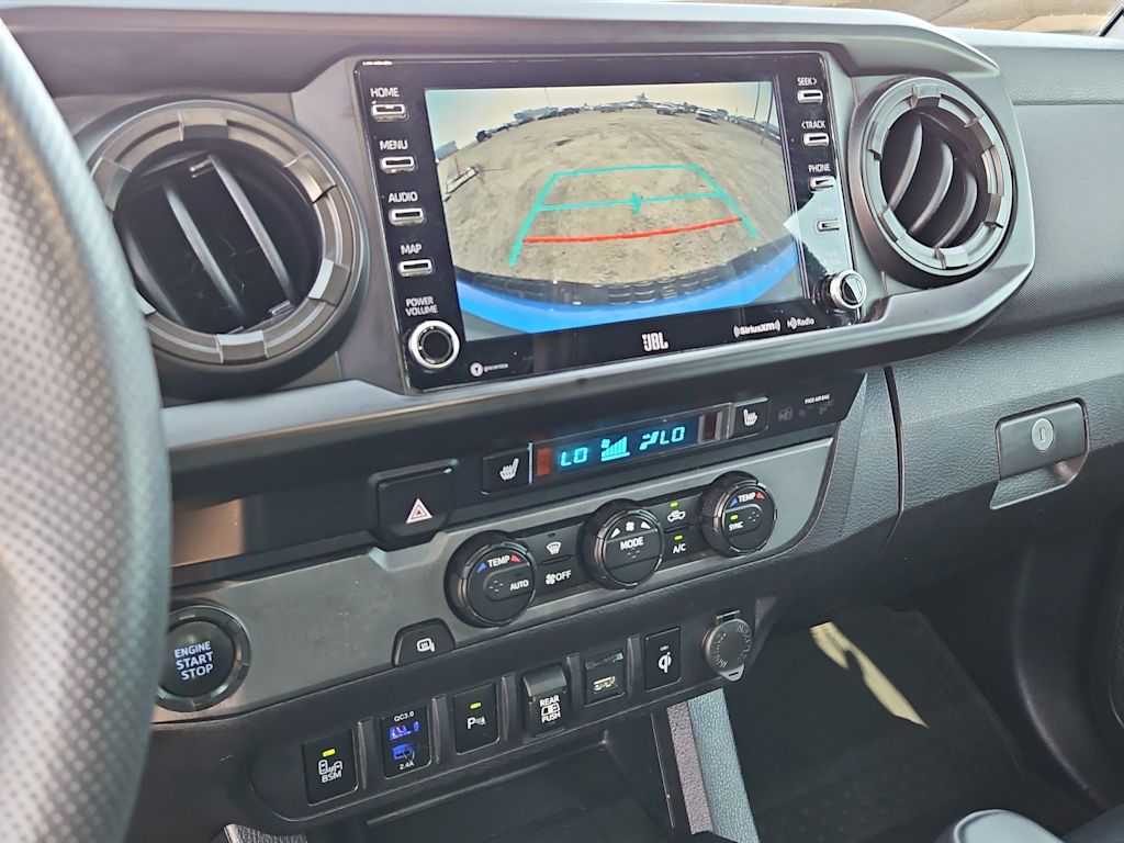 Thumbnail: 2021 Toyota Tacoma - 15