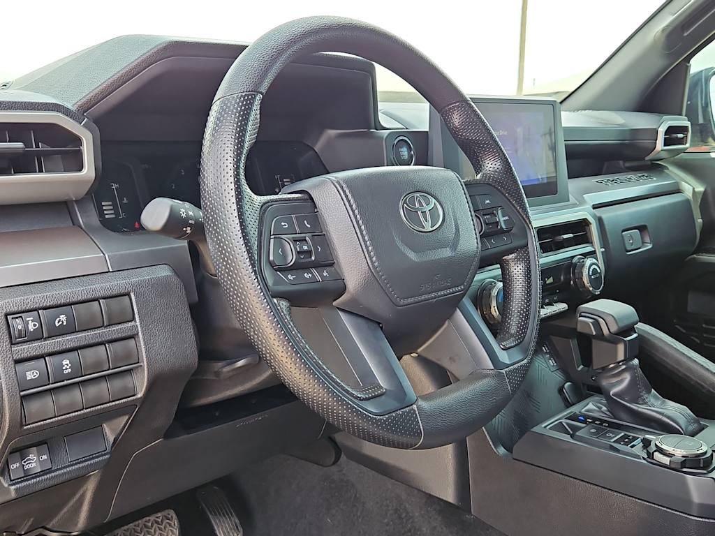 Thumbnail: 2025 Toyota Tacoma - 2