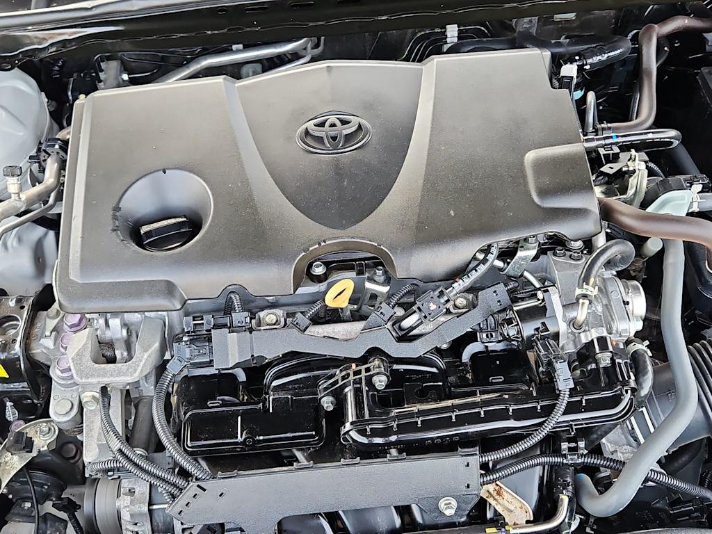 Thumbnail: 2023 Toyota Camry - 9