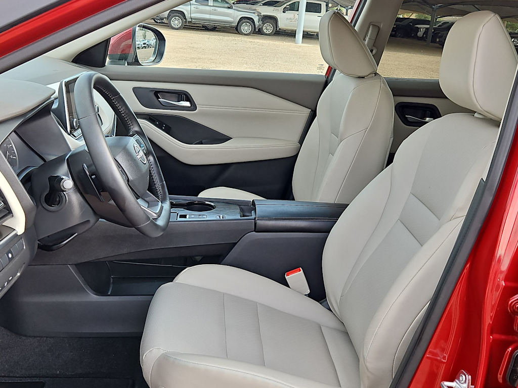 Thumbnail: 2026 Nissan Rogue - 9