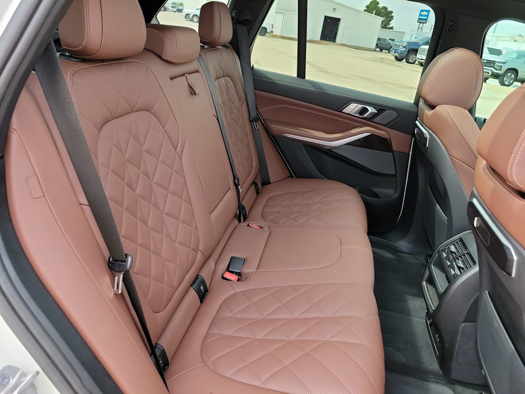 Thumbnail: 2025 BMW X5 - 22