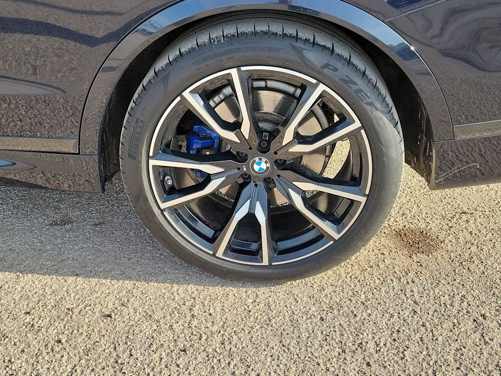 Thumbnail: 2019 BMW X7 - 6