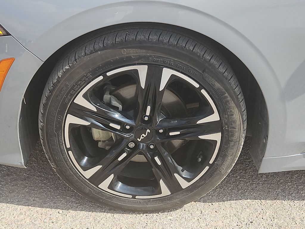 Thumbnail: 2022 Kia K5 - 8