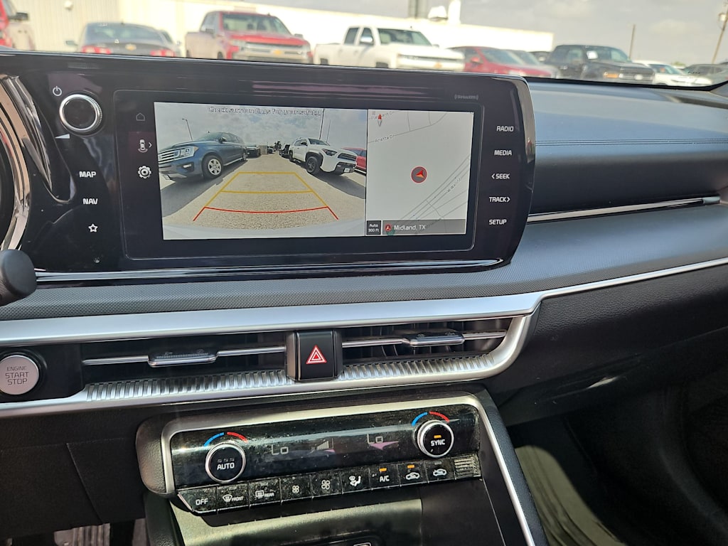 Thumbnail: 2022 Kia K5 - 15