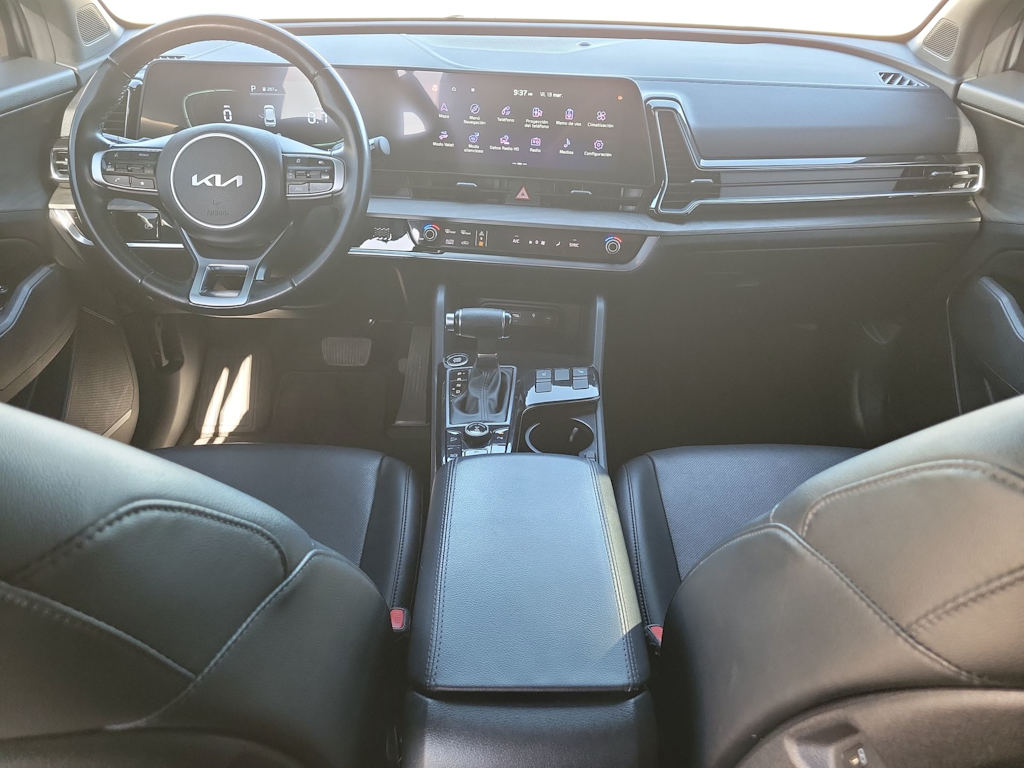 Thumbnail: 2023 Kia Sportage - 10