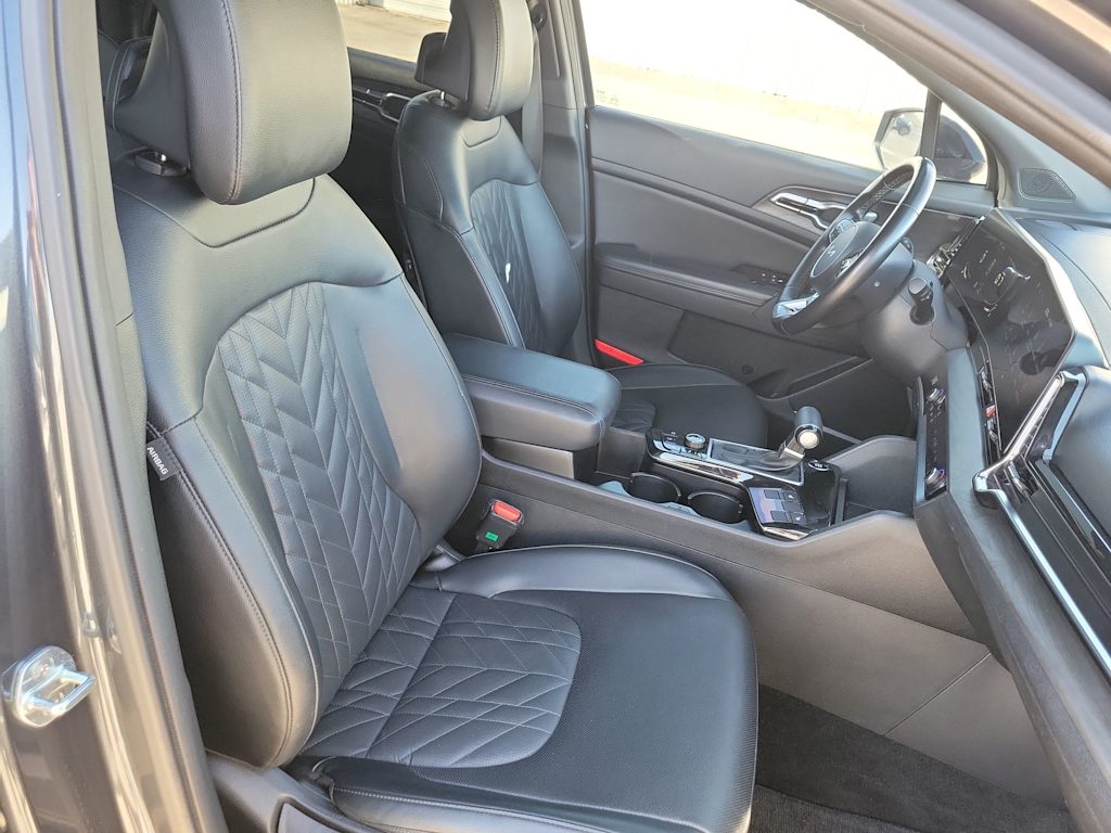 Thumbnail: 2023 Kia Sportage - 12