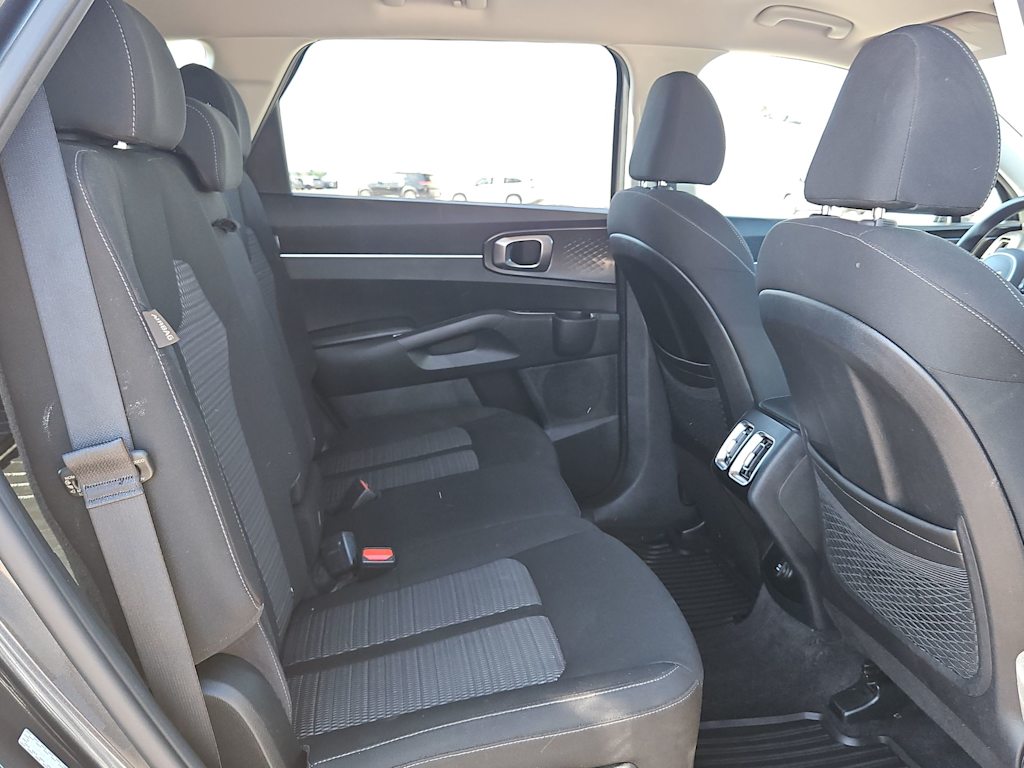 Thumbnail: 2024 Kia Sorento - 25