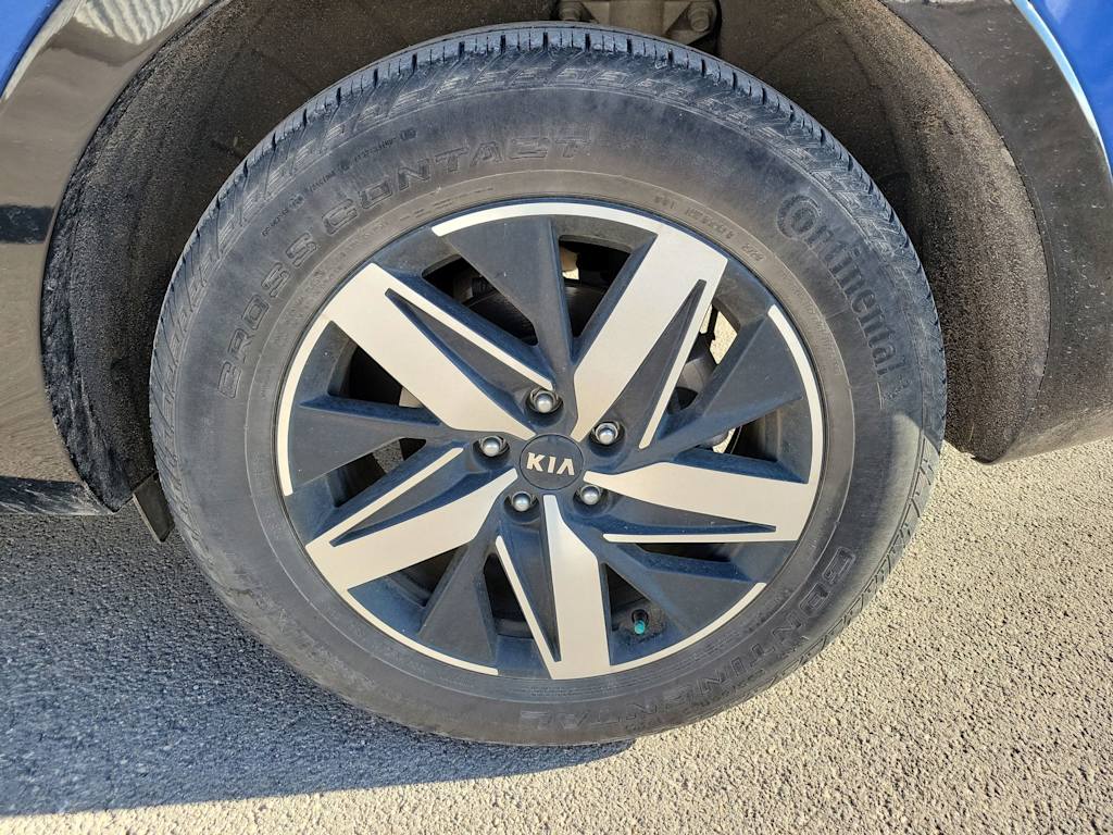 Thumbnail: 2021 Kia Sorento - 8