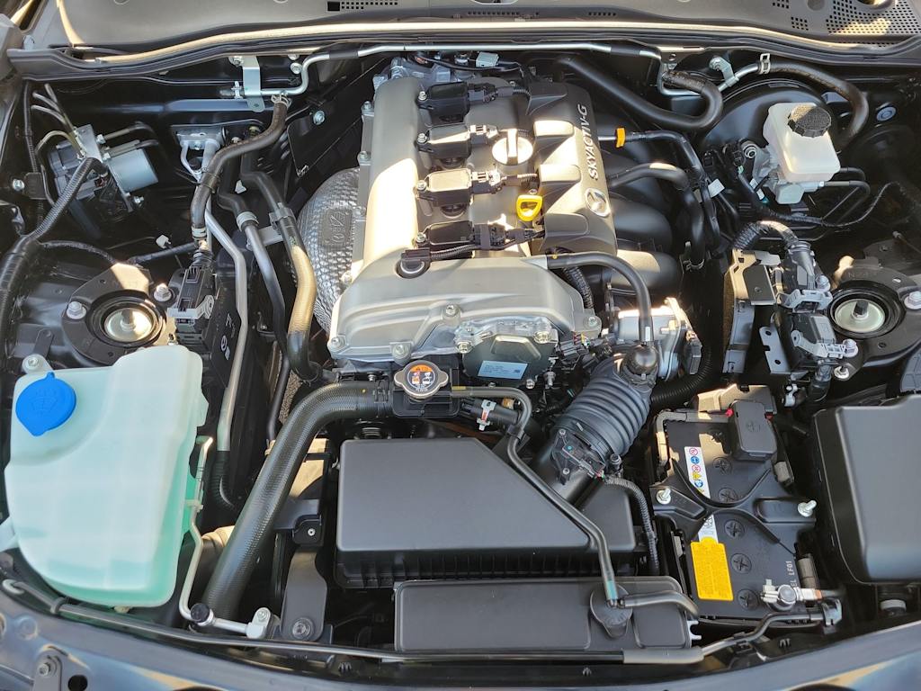 Thumbnail: 2023 Mazda MX-5 Miata - 9