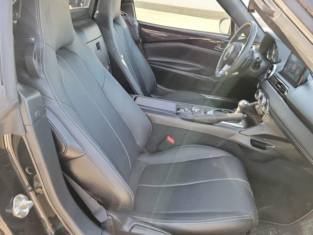 Thumbnail: 2023 Mazda MX-5 Miata - 12