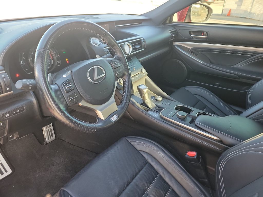 Thumbnail: 2017 Lexus RC - 2