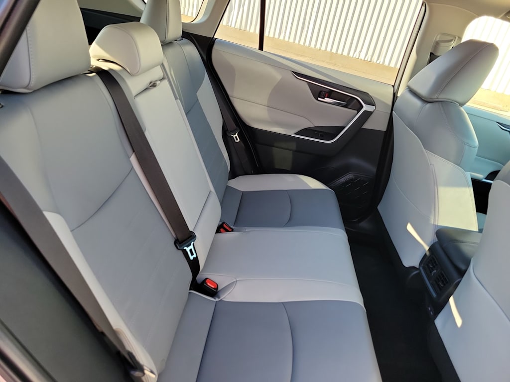 Thumbnail: 2025 Toyota RAV4 - 26