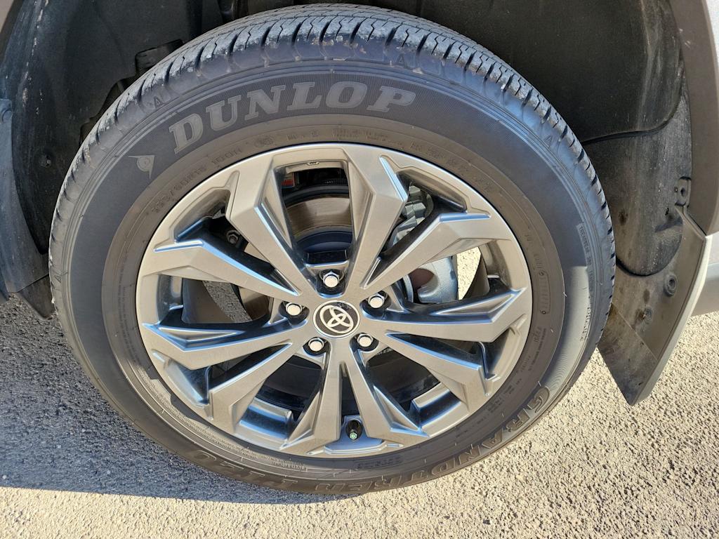 Thumbnail: 2025 Toyota RAV4 - 7