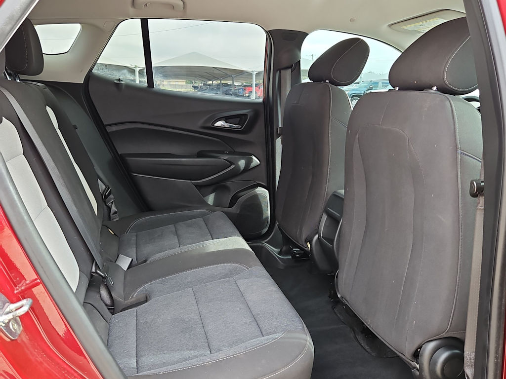 Thumbnail: 2024 Chevrolet Trax - 25