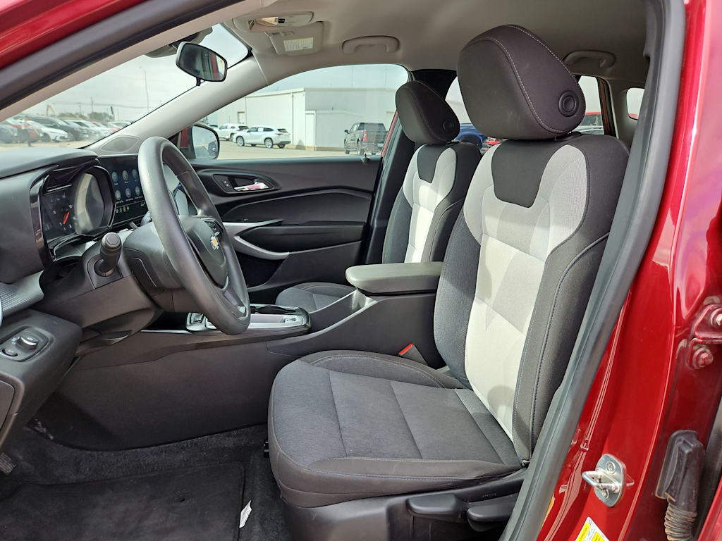 Thumbnail: 2024 Chevrolet Trax - 10