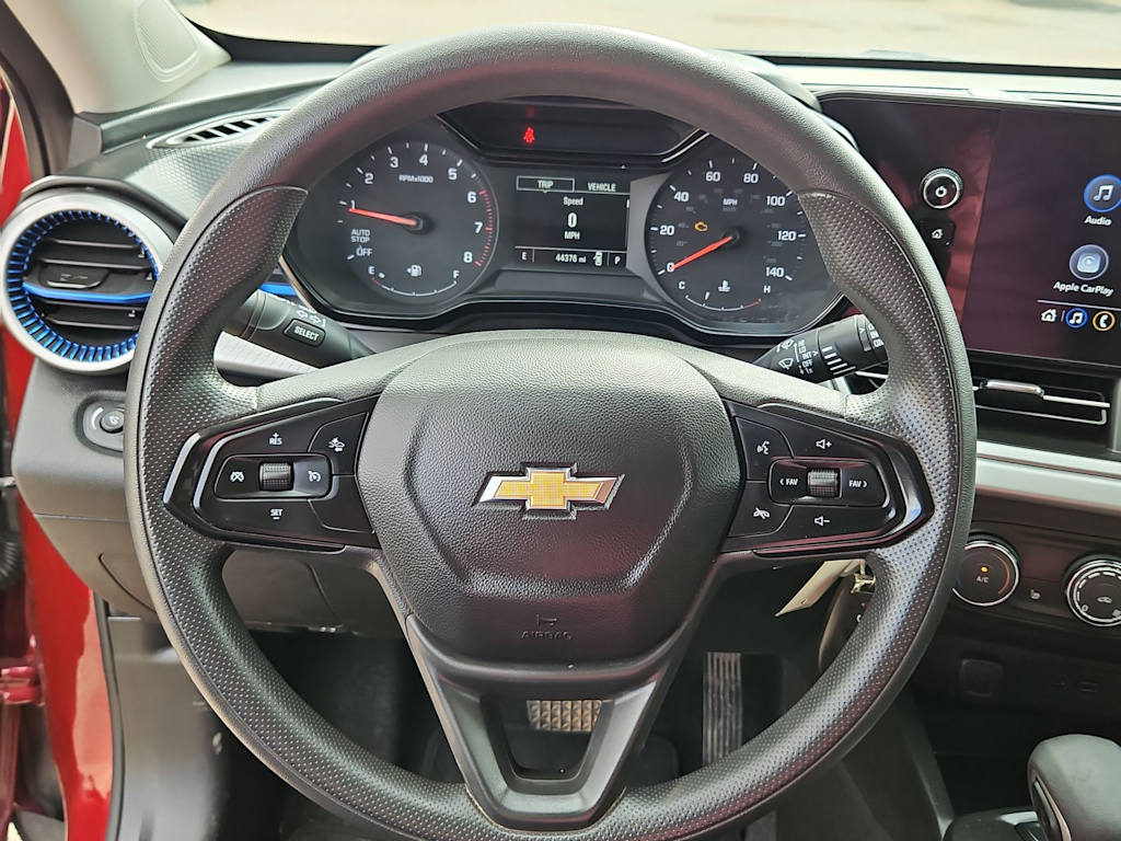 Thumbnail: 2024 Chevrolet Trax - 13