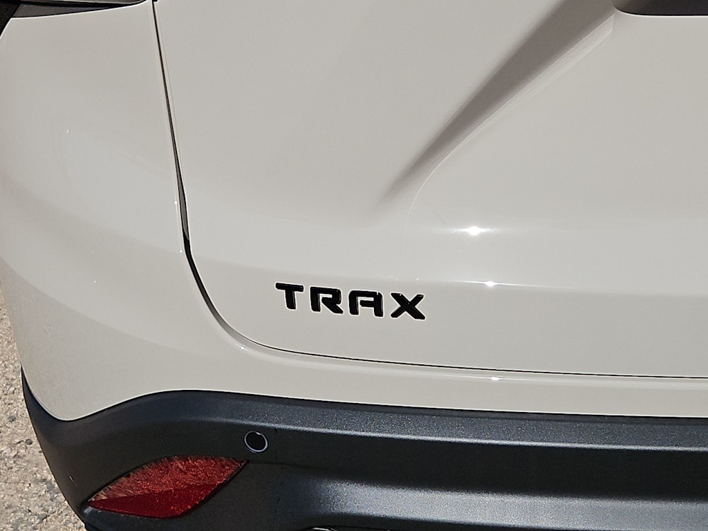 Thumbnail: 2026 Chevrolet Trax - 7