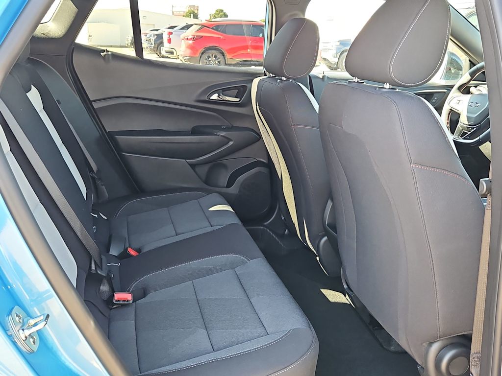 Thumbnail: 2026 Chevrolet Trax - 25