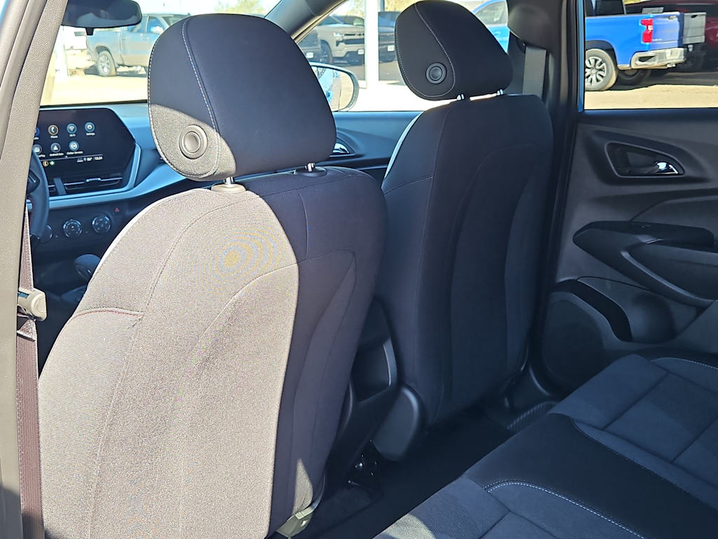 Thumbnail: 2026 Chevrolet Trax - 13
